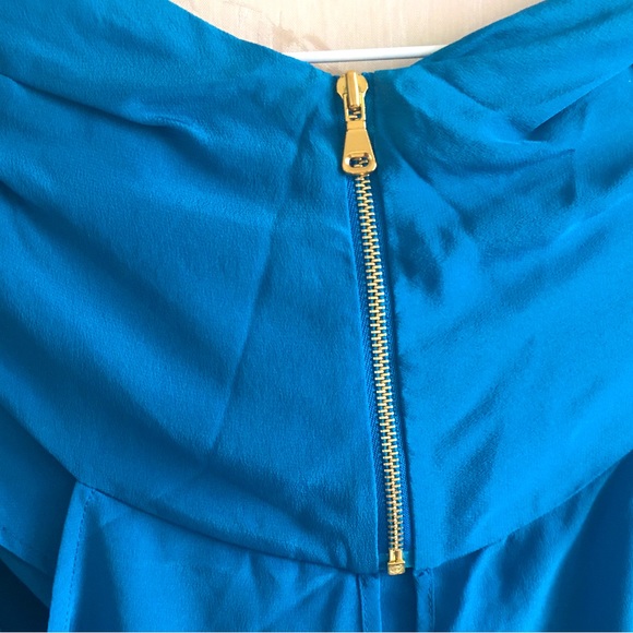 Trina Turk Blue 100% Silk Blouse - Picture 8 of 16